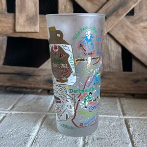 catstudio "New Hampshire " Frosted Novelty Glass (27)